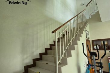 Bukit Dumbar Residences