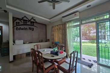 Bukit Dumbar Residences