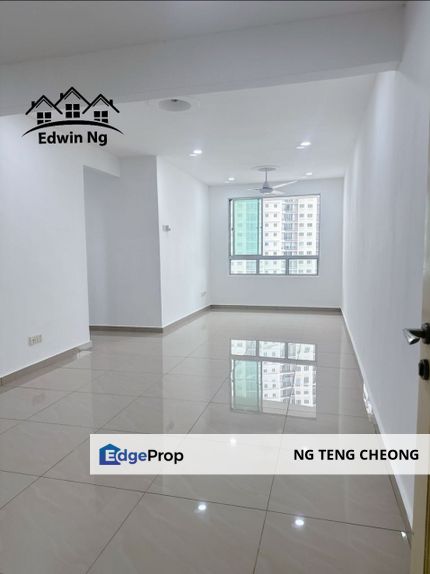 Centrio Avenue Apartment @ Gelugor, High Floor, Partly Renovated, Good Condition, Penang, Gelugor