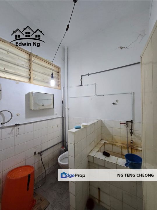 2 Storey Terrace House @ Island Glades, Georgetown, Penang, Greenlane