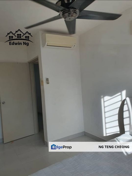 Centrio Avenue Apartment @ Gelugor, Middle Floor, Partly Furnished & Renovated, Penang, Gelugor