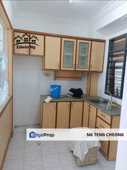 Sinar Bukit Dumbar Apartment, High Floor, Partially Furnished, 1 Carpark, Penang, Bukit Dumbar