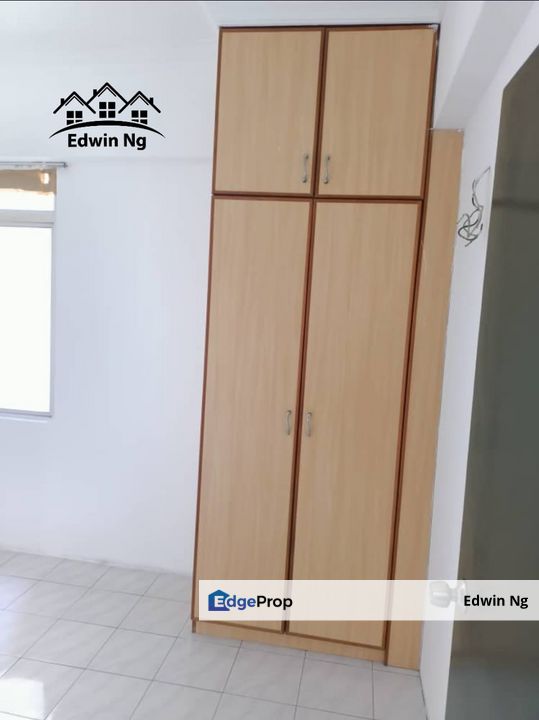 Sinar Bukit Dumbar Apartment, High Floor, Partially Furnished, 1 Carpark, Penang, Bukit Dumbar