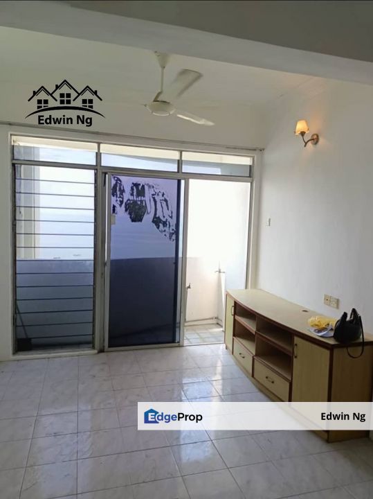 Sinar Bukit Dumbar Apartment, High Floor, Partially Furnished, 1 Carpark, Penang, Bukit Dumbar