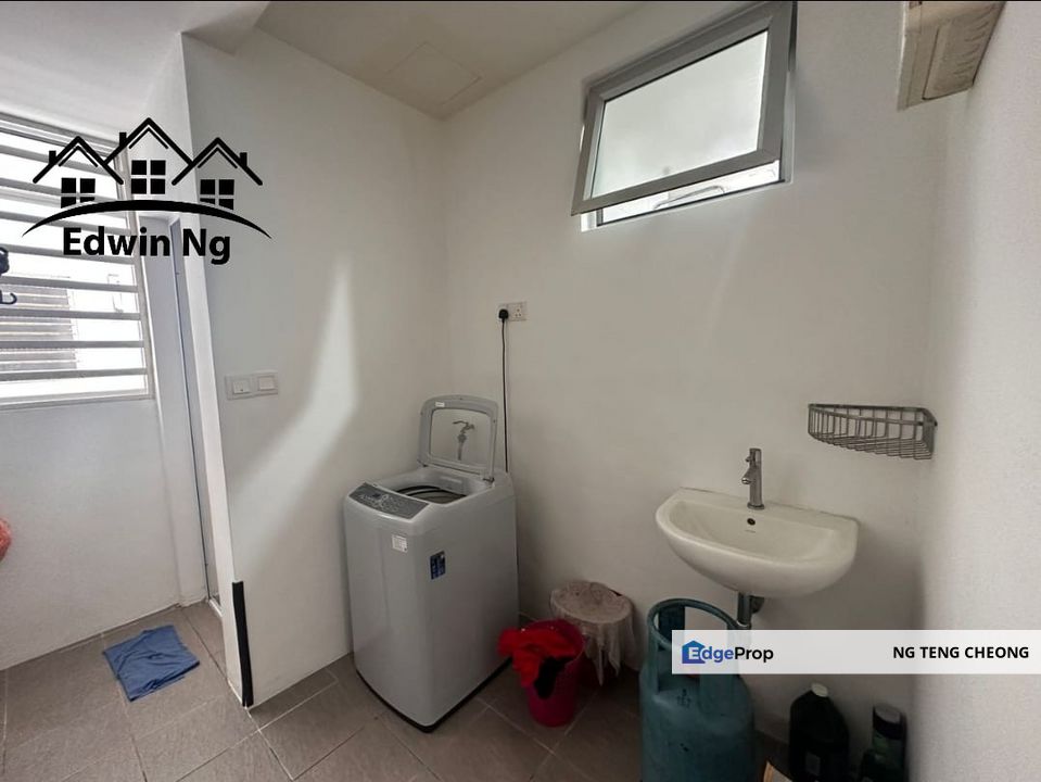 Surin Condominium @ Tanjung Bungah, Middle Floor Fully Renovated Unit, Seaview, Penang, Tanjung Bungah