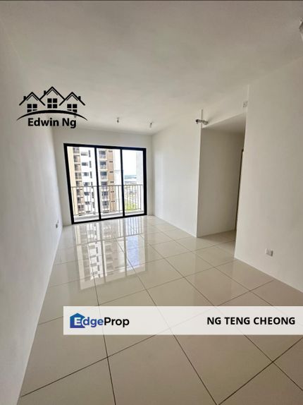 Cheapest Vivo Executive Apartment at Batu Kawan, Middle Floor, Original Unit, Pool View, Penang, Batu Kawan