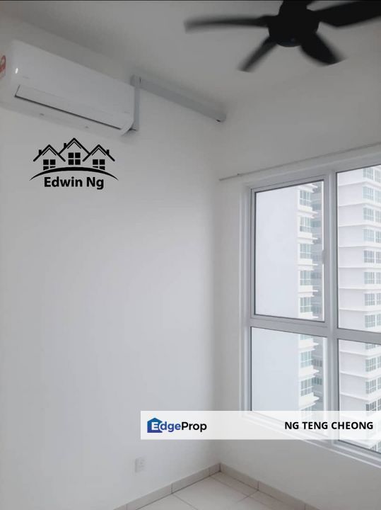 Imperial Grande Condominium at Bayan Lepas, Middle Floor, Unfurnished, Pool View, Good Condition, Penang, Sungai Ara