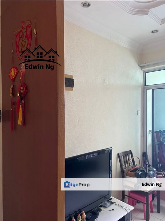 Villa Kejora Apartment @ Relau, High Floor Partly Furnished and Renovated, 1 Carpark, Penang, Relau