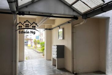 Pangsapuri Desa Sri Jaya