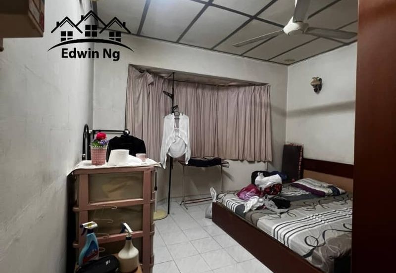 Pangsapuri Desa Sri Jaya