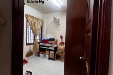 Pangsapuri Desa Sri Jaya