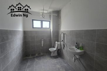 A-Park Light Industrial Factory in Kawasan Perindustrian Valdor, Sungai Bakap, Near Golden Gateway, Batu Kawan