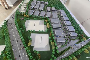 A-Park Light Industrial Factory in Kawasan Perindustrian Valdor, Sungai Bakap, Near Golden Gateway, Batu Kawan