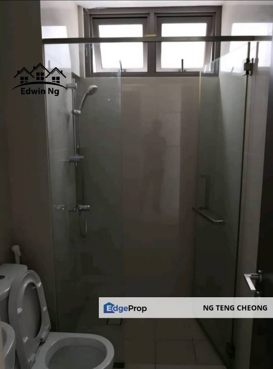 3 Storey Terrace House @ Raffel Residence 199, Gelugor, Well Maintained Unit, Penang, Gelugor