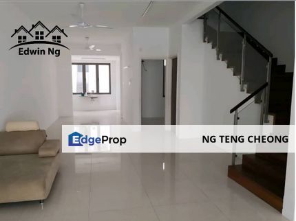 3 Storey Terrace House @ Raffel Residence 199, Gelugor, Well Maintained Unit, Penang, Gelugor