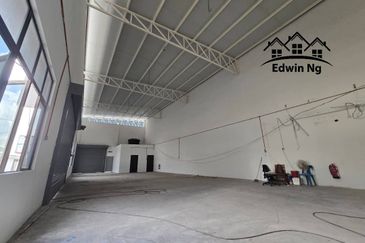 1.5 Storey Semi-D Factory/Warehouse @ Kawasan Perindustrian Valdor, Sungai Bakap, Near Golden Gateway, Batu Kawan