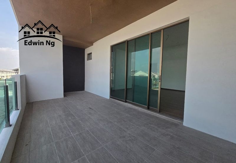 2 Storey Terrace House, CORNER ORIGINAL UNIT at Aster Villa, Simpang Ampat