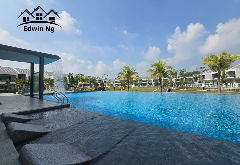 2 Storey Terrace House, CORNER ORIGINAL UNIT at Aster Villa, Simpang Ampat