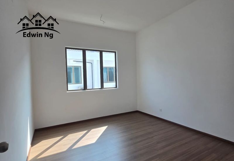 2 Storey Terrace House, CORNER ORIGINAL UNIT at Aster Villa, Simpang Ampat