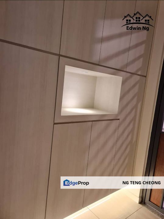 Queens Residences Q1, Middle Floor, Fully Renovated, Seaview, Penang, Sungai Nibong