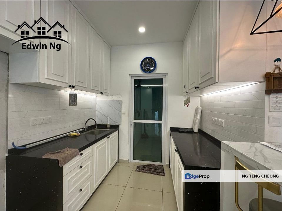 Imperial Grande Condo at Bayan Lepas, Low Floor, Partly Furnished and Renovated, Pool View, Penang, Sungai Ara