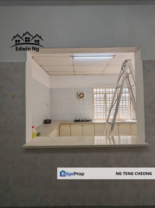 2 Storey Terrace, Partially Furnished, Good Condition at Cangkat Kenari, Sungai Ara, Penang, Sungai Ara