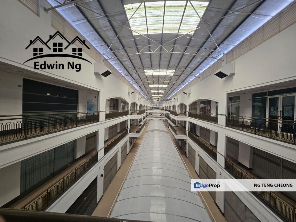 3 Storey Shoplot at D'Piazza Mall, Bayan Baru, A Vibrant Commercial Hotspot with Thriving Business Activities, Penang, Bayan Baru