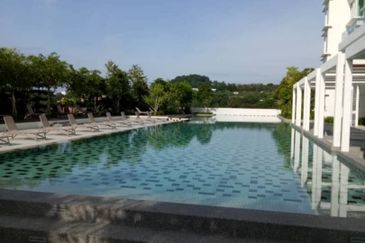 Arasia Perdana (The Clovers)