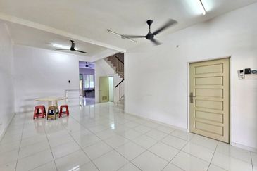 3 Storey Terrace House at Taman Nakhoda, Teluk Air Tawar, Butterworth
