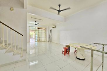 3 Storey Terrace House at Taman Nakhoda, Teluk Air Tawar, Butterworth