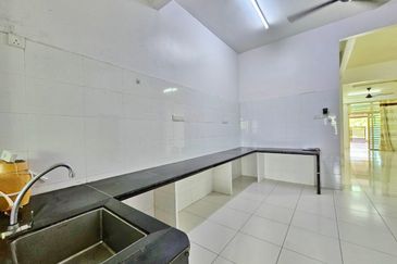 3 Storey Terrace House at Taman Nakhoda, Teluk Air Tawar, Butterworth