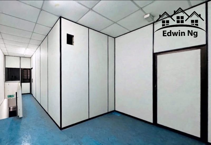 1.5 Storey Semi-D Factory/Warehouse @ Kawasan Industri Ringan Permatang Tinggi, Bukit Mertajam