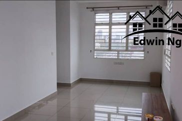 TM residency (Tunas Residency)