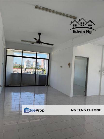 Desa Permai Indah Apartment at Sungai Dua, Middle Floor, Original Corner Unit, Penang, Sungai Dua (Island)