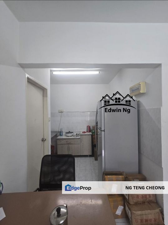 Taman Kheng Tian Apartment at Jelutong, Low Floor, Original Unit, Unfurnished, Penang, Jelutong