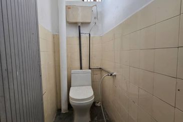 Ground Floor Light Industrial Factory/Warehouse at Kawasan Perindustrian Teras Jaya, Butterworth