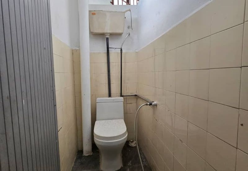 Ground Floor Light Industrial Factory/Warehouse at Kawasan Perindustrian Teras Jaya, Butterworth