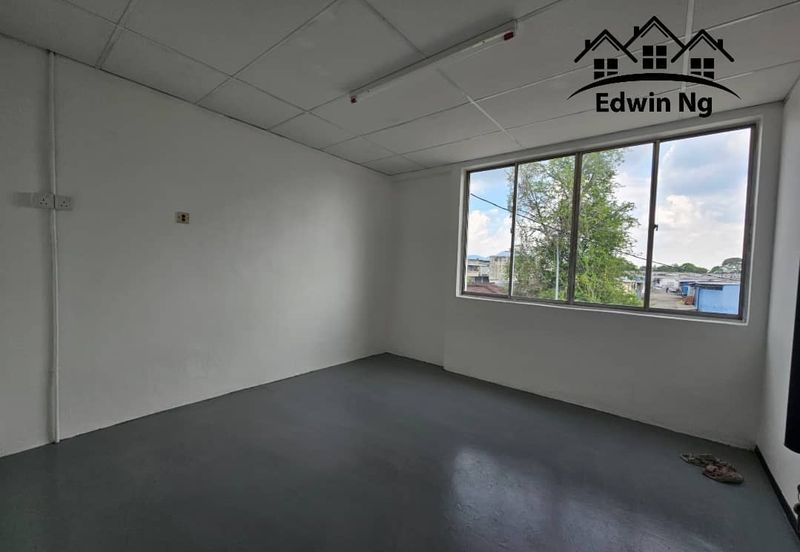 1.5 Storey Terrace Light Industrial Factory, Good Condition @Taman Perindustrian Ringan Usahajaya, Bukit Mertajam