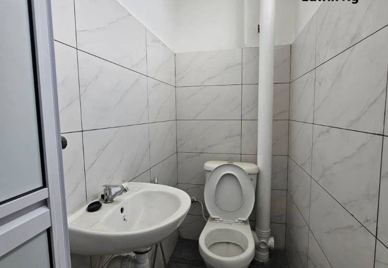 1.5 Storey Terrace Light Industrial Factory, Good Condition @Taman Perindustrian Ringan Usahajaya, Bukit Mertajam