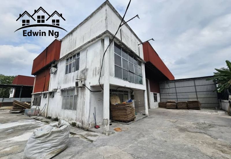 1.5 Storey Semi-D Factory/Warehouse @ Taman Paya Serdang, Lunas, Kedah, Easy Access to BKE