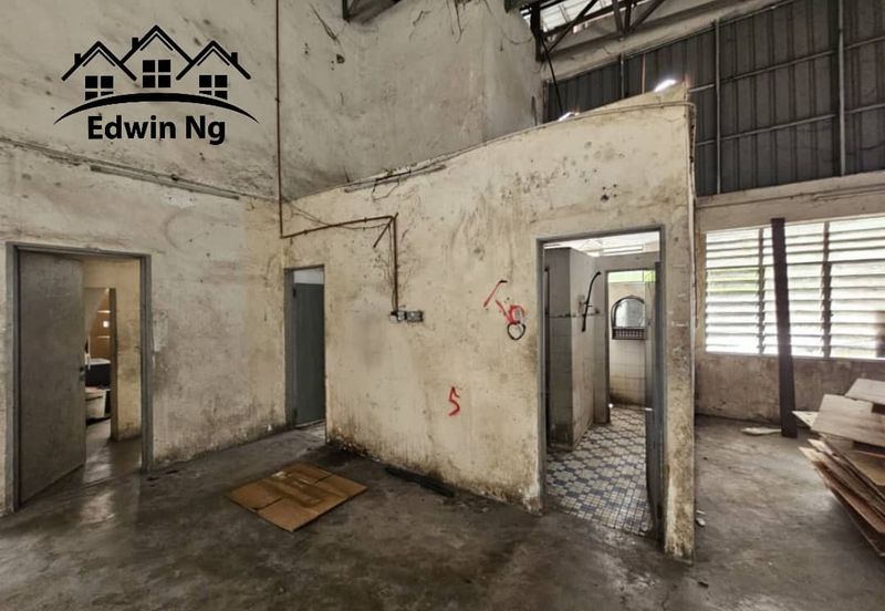 1.5 Storey Semi-D Factory/Warehouse @ Taman Paya Serdang, Lunas, Kedah, Easy Access to BKE