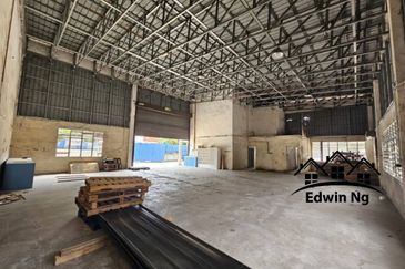 1.5 Storey Semi-D Factory/Warehouse @ Taman Paya Serdang, Lunas, Kedah, Easy Access to BKE