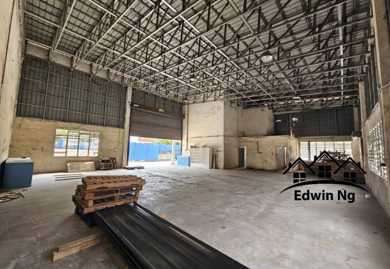 1.5 Storey Semi-D Factory/Warehouse @ Taman Paya Serdang, Lunas, Kedah, Easy Access to BKE