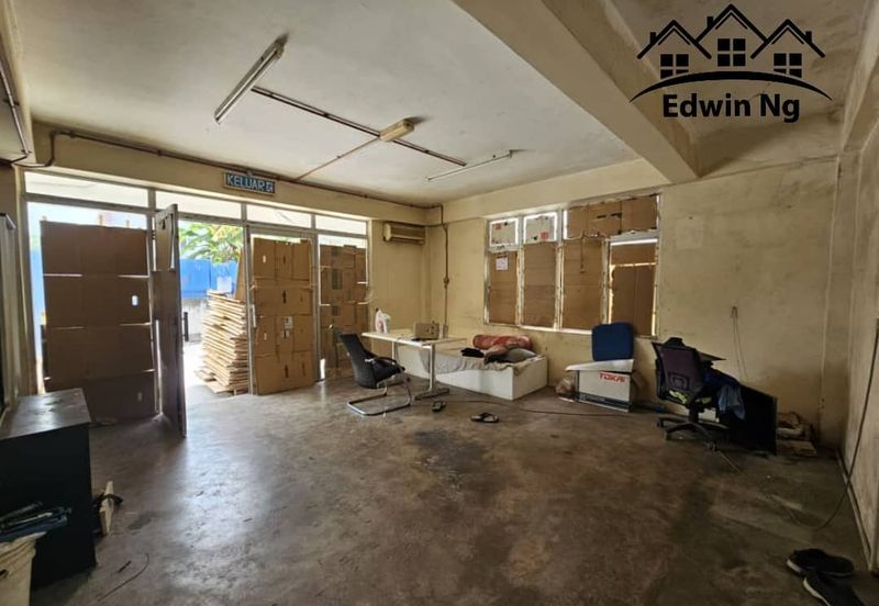 1.5 Storey Semi-D Factory/Warehouse @ Taman Paya Serdang, Lunas, Kedah, Easy Access to BKE