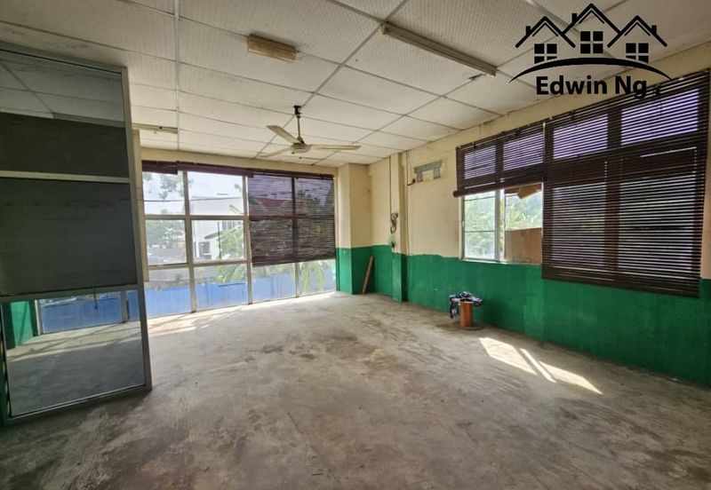 1.5 Storey Semi-D Factory/Warehouse @ Taman Paya Serdang, Lunas, Kedah, Easy Access to BKE