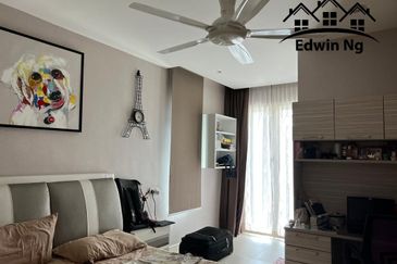 Bukit Dumbar Residences