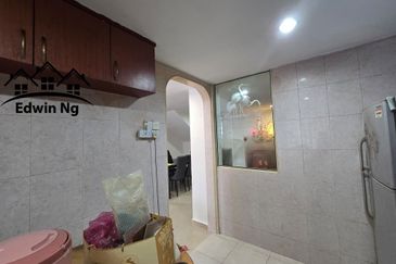 Cluster PDC (Gat Lebuh Macallum)