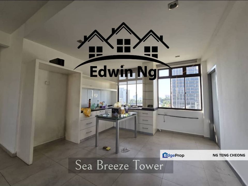 Sea Breeze Tower at Bukit Dumbar, High Floor, Partly Furnished & Renovated, 2 Carparks, Penang, Bukit Dumbar