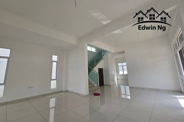 3 Storey Zero Lot Bungalow, End Lot, Spacious Land, Taman Lembah Permai, Kota Permai, Bukit Mertajam