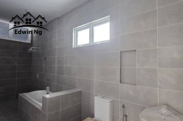 3 Storey Zero Lot Bungalow, End Lot, Spacious Land, Taman Lembah Permai, Kota Permai, Bukit Mertajam